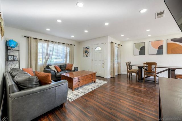 14523 Saco Street, Poway, CA 92064