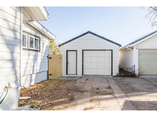 26 S 9th Ave, Brighton, CO 80601
