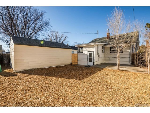 26 S 9th Ave, Brighton, CO 80601