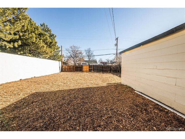 26 S 9th Ave, Brighton, CO 80601