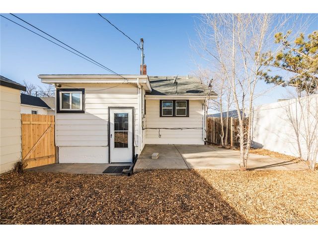26 S 9th Ave, Brighton, CO 80601