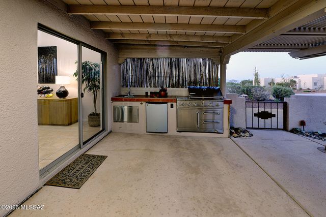 760 S Placita Amena, Green Valley, AZ 85614