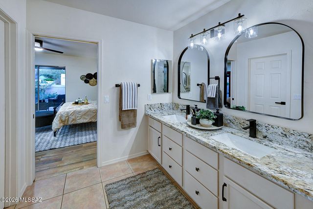 760 S Placita Amena, Green Valley, AZ 85614