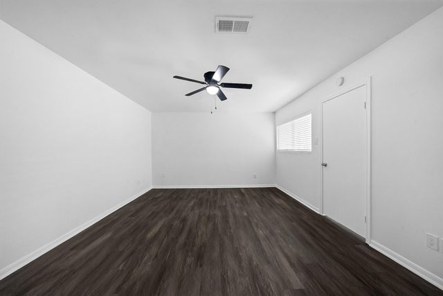 2908 Camelot Lane, Missouri City, TX 77459