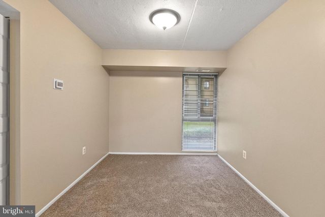 211 JAMES CT, Marlton, NJ 08053