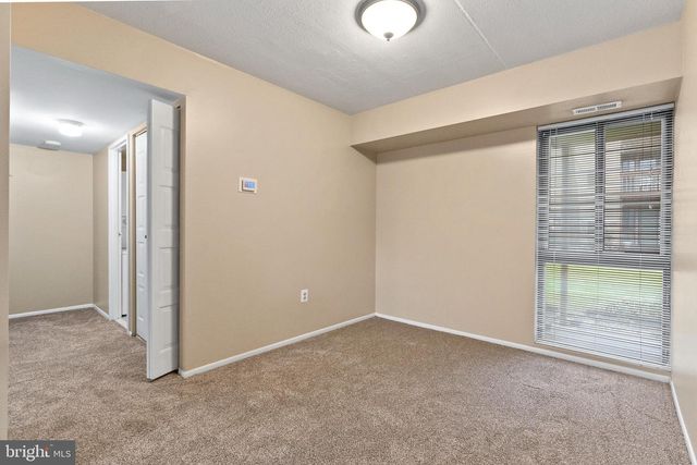 211 JAMES CT, Marlton, NJ 08053