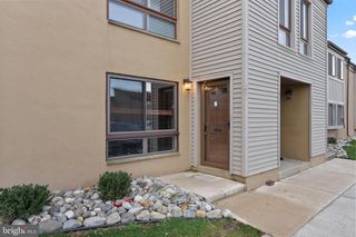 211 JAMES CT, Marlton, NJ 08053