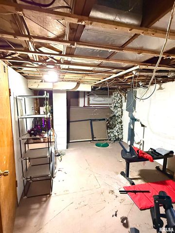 143 CHERRY Lane, Washington, IL 61571