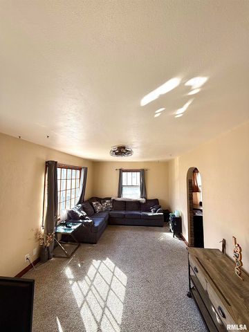 143 CHERRY Lane, Washington, IL 61571