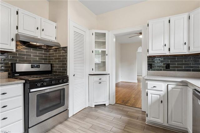7 Willoughby Place PL, Hampton, VA 23661