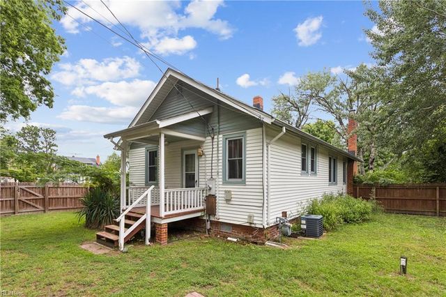 7 Willoughby Place PL, Hampton, VA 23661