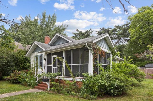 7 Willoughby Place PL, Hampton, VA 23661