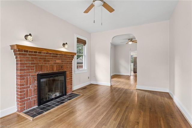 7 Willoughby Place PL, Hampton, VA 23661
