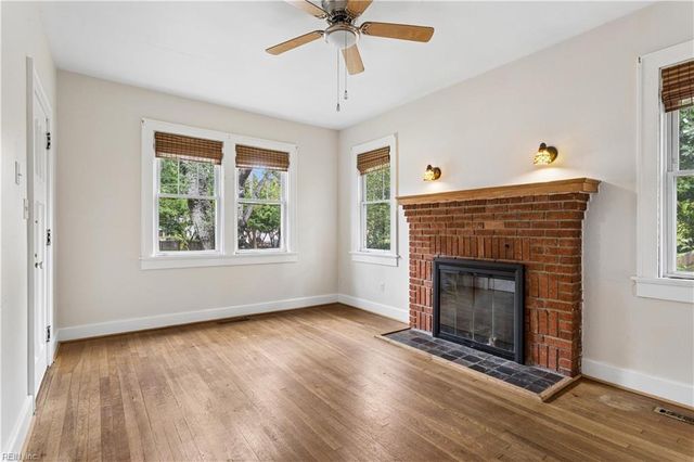 7 Willoughby Place PL, Hampton, VA 23661