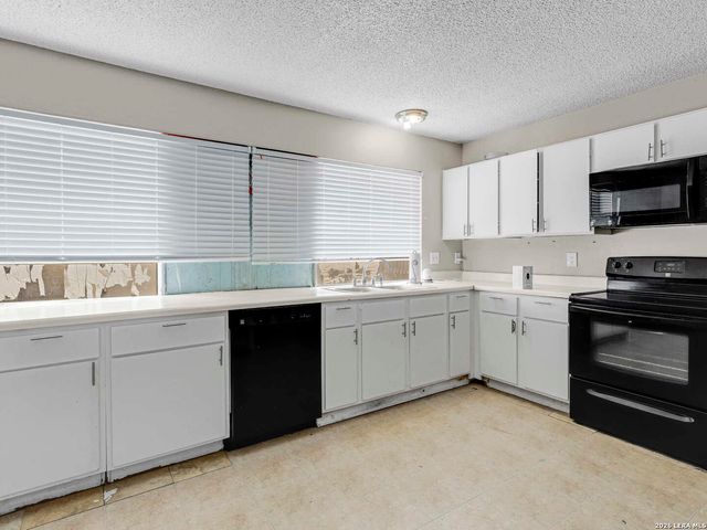 6812 Neston Dr Unit 0, San Antonio, TX 78239