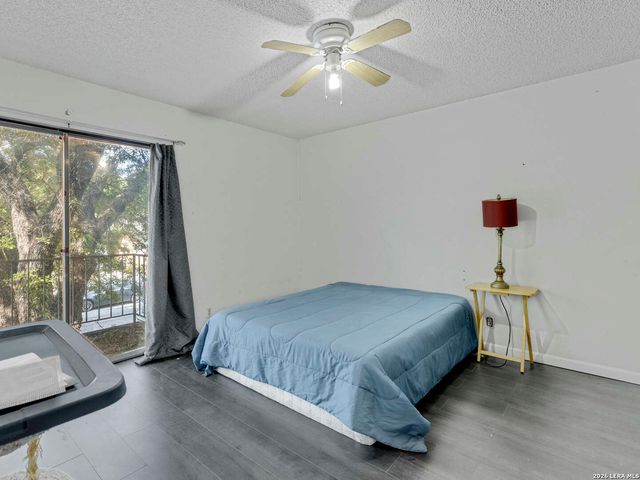 6812 Neston Dr Unit 0, San Antonio, TX 78239