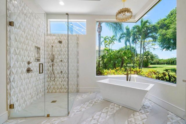 1128 Crystal Drive, Palm Beach Gardens, FL 33418