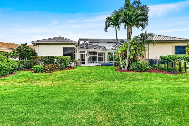 1128 Crystal Drive, Palm Beach Gardens, FL 33418