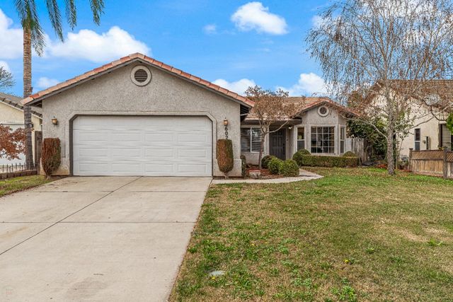 6025 Soares Place, Riverbank, CA 95367