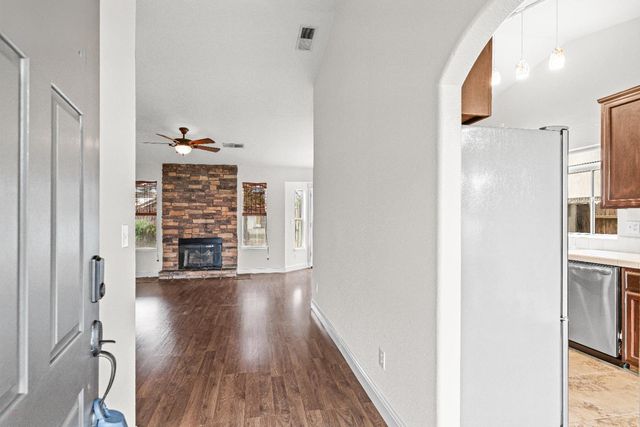 6025 Soares Place, Riverbank, CA 95367