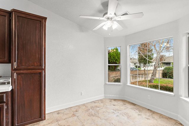 6025 Soares Place, Riverbank, CA 95367