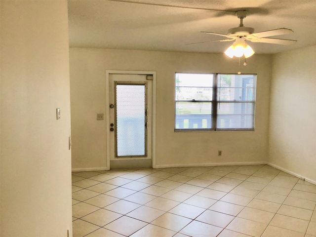 2035 Exeter B 2035, Boca Raton, FL 33434