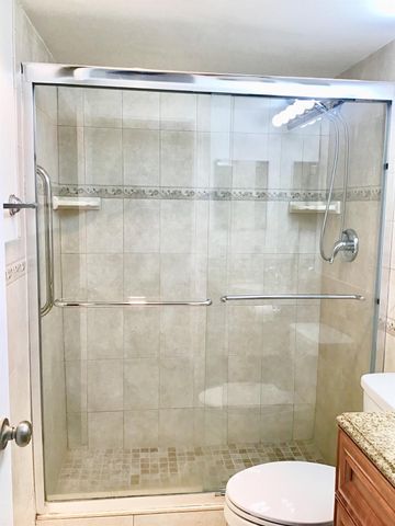 2035 Exeter B 2035, Boca Raton, FL 33434