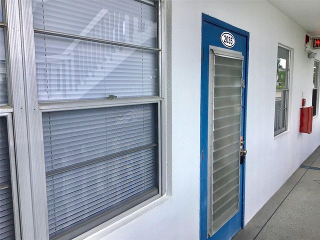 2035 Exeter B 2035, Boca Raton, FL 33434