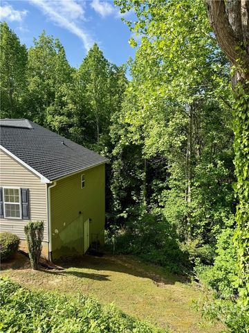 95 Mountain Overlook Drive, Cleveland, GA 30528