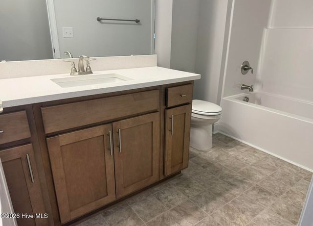 199 Seashore Street, Grimesland, NC 27837