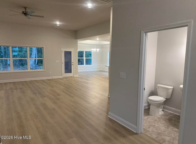 199 Seashore Street, Grimesland, NC 27837