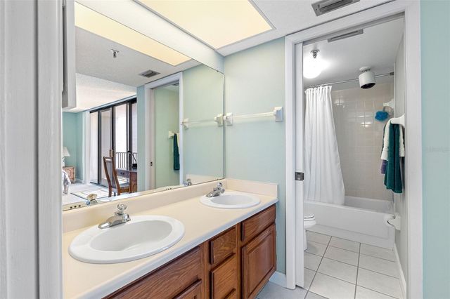 19111 VISTA BAY DRIVE 301, Indian Shores, FL 33785