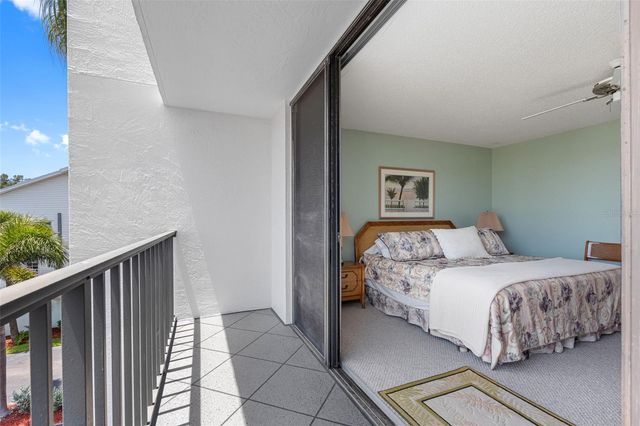 19111 VISTA BAY DRIVE 301, Indian Shores, FL 33785