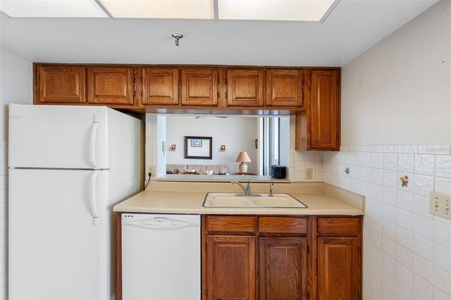 19111 VISTA BAY DRIVE 301, Indian Shores, FL 33785