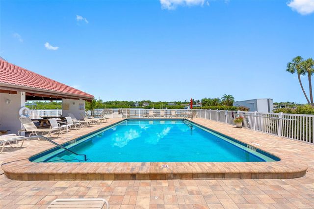 19111 VISTA BAY DRIVE 301, Indian Shores, FL 33785