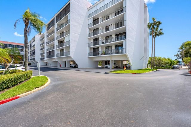 19111 VISTA BAY DRIVE 301, Indian Shores, FL 33785