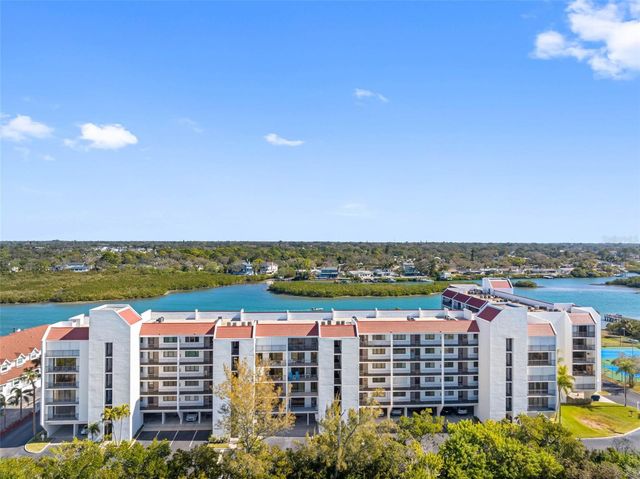 19111 VISTA BAY DRIVE 301, Indian Shores, FL 33785
