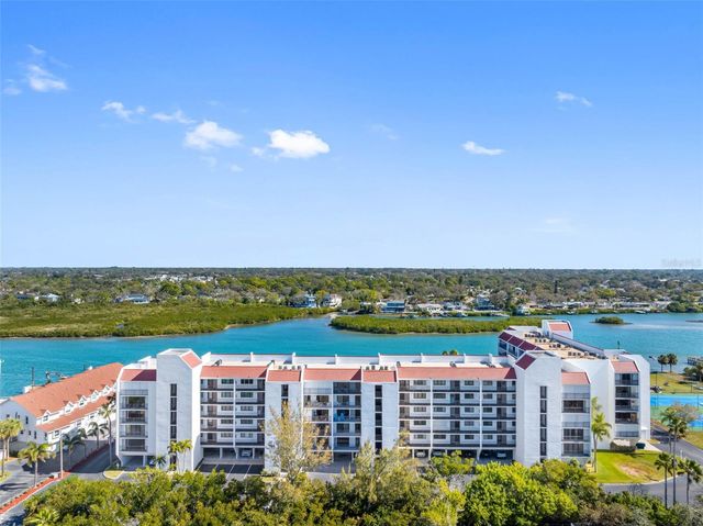 19111 VISTA BAY DRIVE 301, Indian Shores, FL 33785
