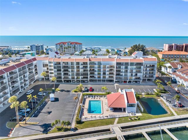 19111 VISTA BAY DRIVE 301, Indian Shores, FL 33785