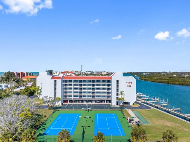 19111 VISTA BAY DRIVE 301, Indian Shores, FL 33785