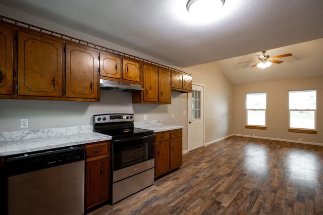 305 Cross Road, Dunlap, TN 37327