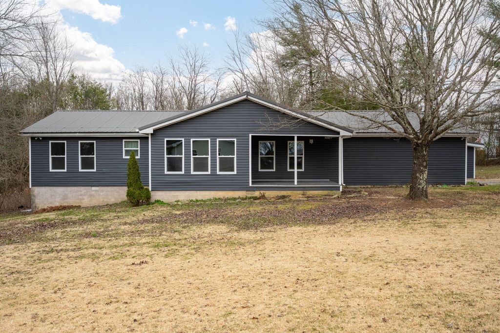 305 Cross Road, Dunlap, TN 37327