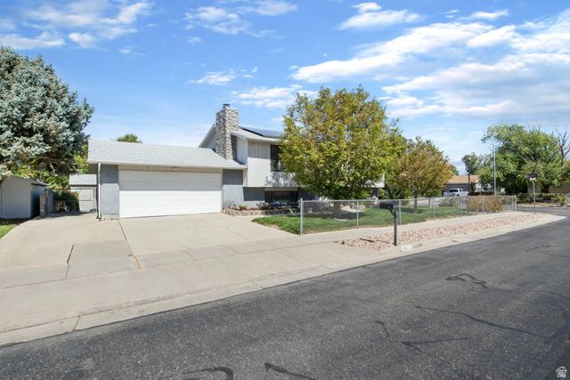 3832 W HUMMINGBIRD WAY, West Valley City, UT 84120