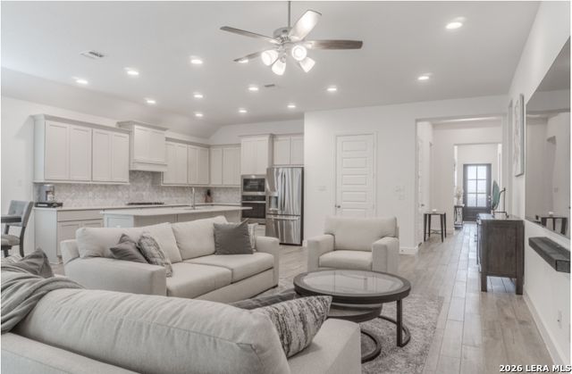 1923 Dalhart, San Antonio, TX 78253