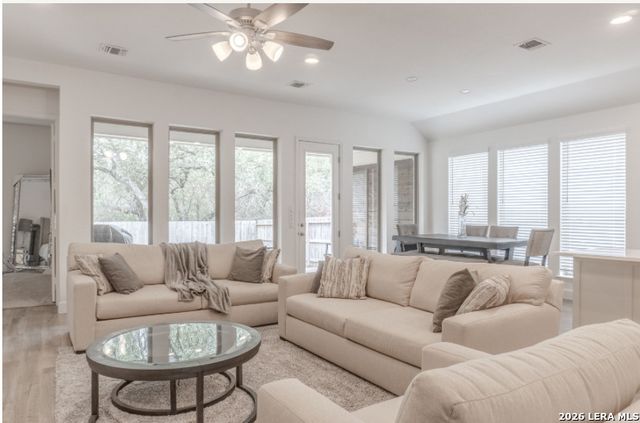 1923 Dalhart, San Antonio, TX 78253