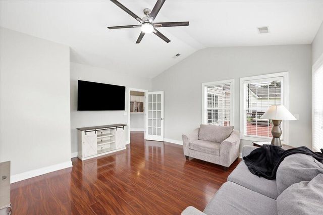 5008 Streamside Road, Summerville, SC 29485