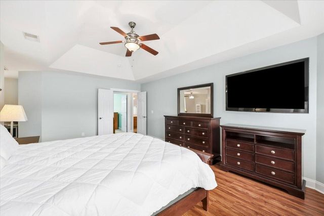 5008 Streamside Road, Summerville, SC 29485