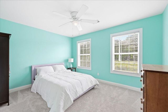 5008 Streamside Road, Summerville, SC 29485