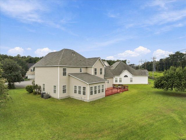 5008 Streamside Road, Summerville, SC 29485