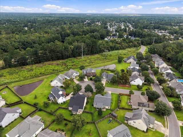 5008 Streamside Road, Summerville, SC 29485
